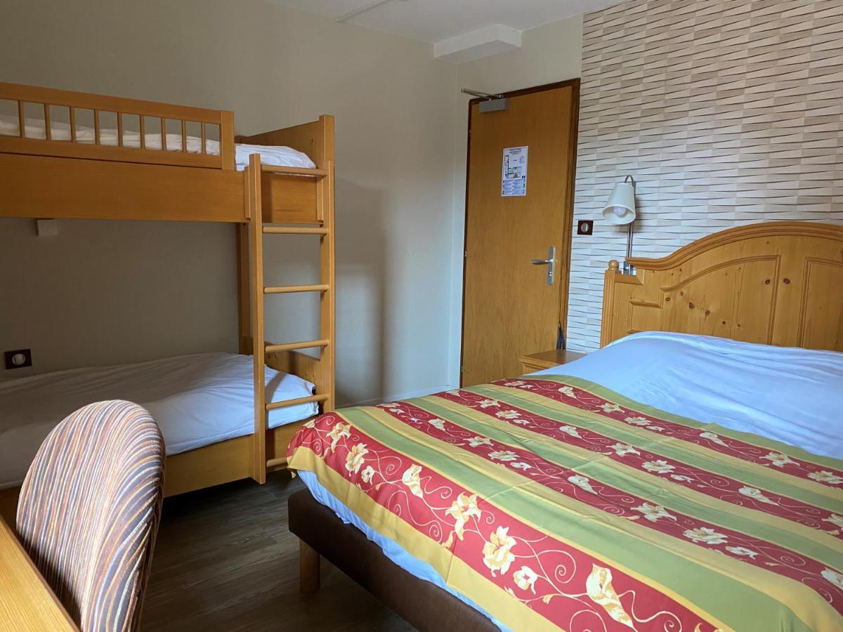 Hotel Au Cerf Riquewihr Esterno foto