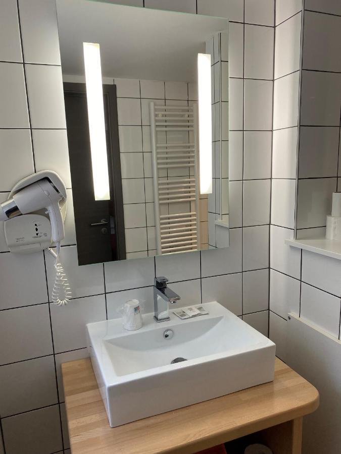 Hotel Au Cerf Riquewihr Esterno foto