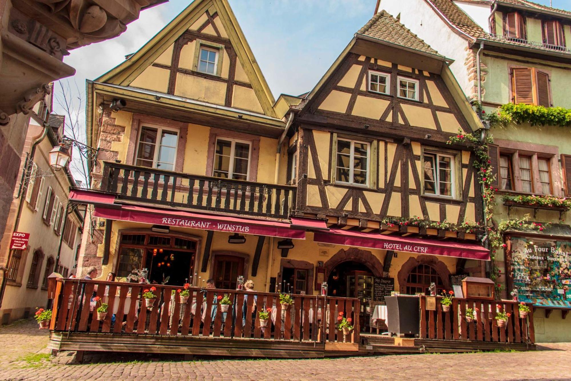 Hotel Au Cerf Riquewihr Esterno foto